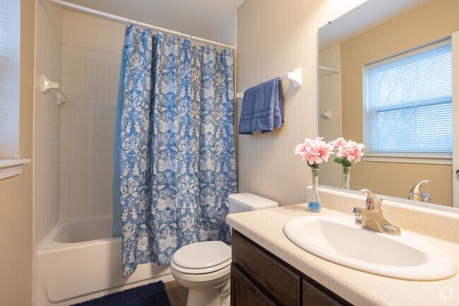 2 habitaciones, 2 baños - 117 m² - Baño 2 - Aurum