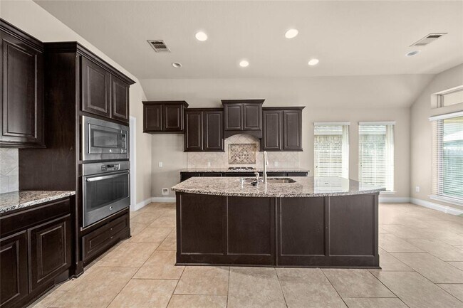 Building Photo - 1216 Oxbow Crossing Ln