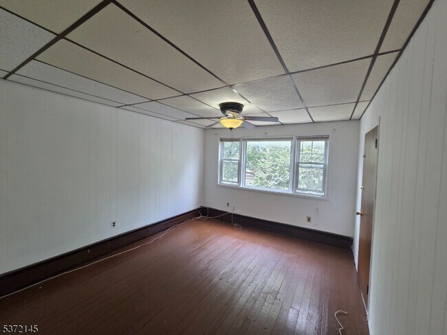 Photo - 293 Burgess Pl Apartment