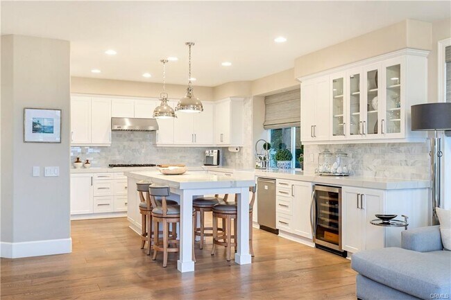 Foto del edificio - 1435 High Bluff Dr
