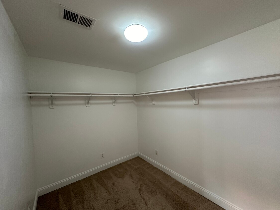 8229 Old Jumpers Hole Rd, Millersville, MD 21108 House Rental in