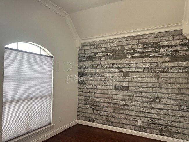 Foto del edificio - 2610 Meadow Ridge Dr