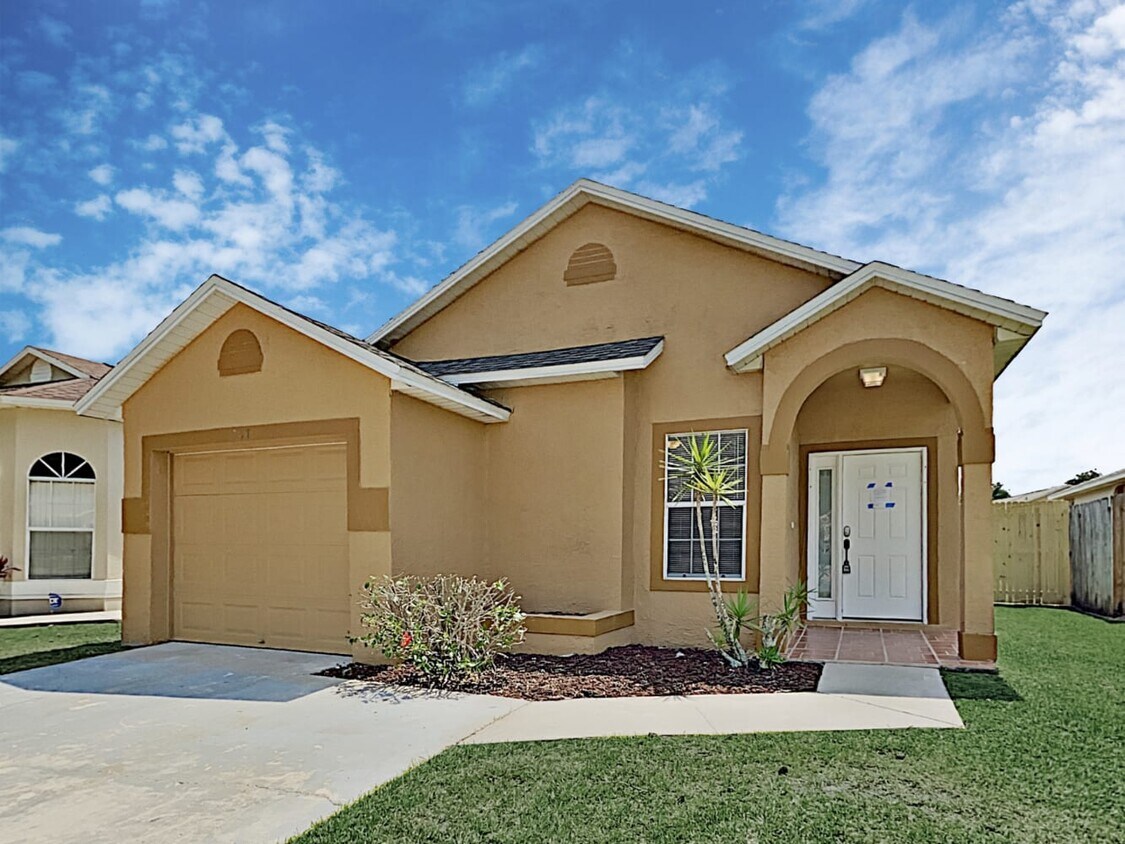 Primary Photo - 237 Briar Bay Cir