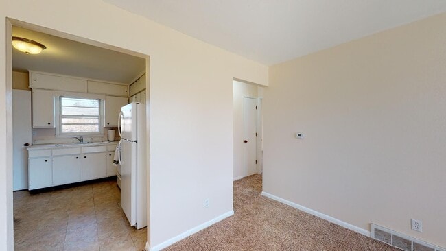 Foto del edificio - 2226 Melrose Ave