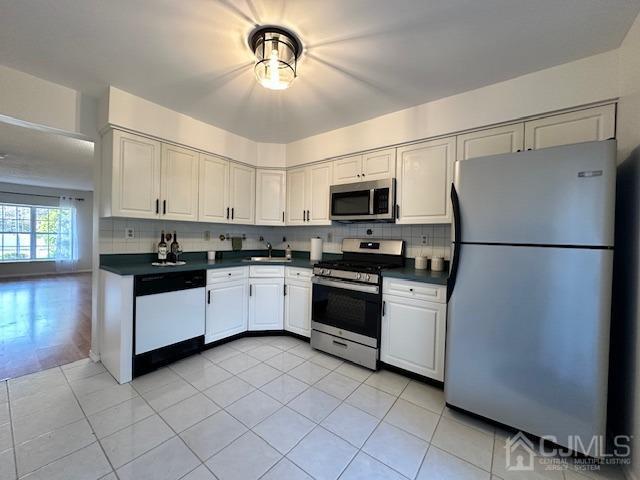 Building Photo - 87 Sassafras Ct