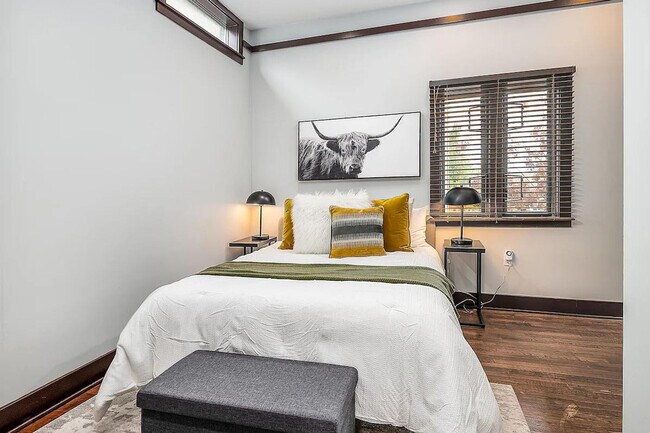 Foto del edificio - 1208 E Thomas St