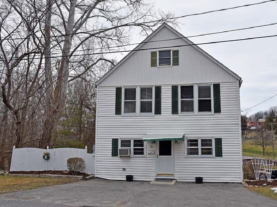 Foto principal - 33 Brookside Ave