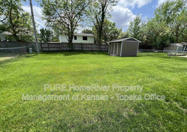 Foto del edificio - 7217 SW 27th St
