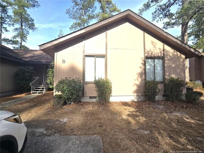 Foto del edificio - 6750 Irongate Dr