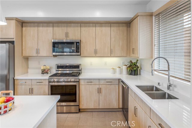 Foto del edificio - 1942 Vitae Pl