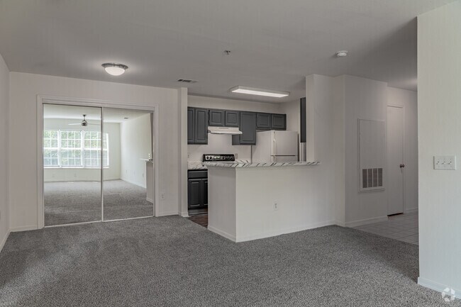 2 habitaciones, 2 baños - 1028 pies cuadrados - Cocina - Grove at Cary Park