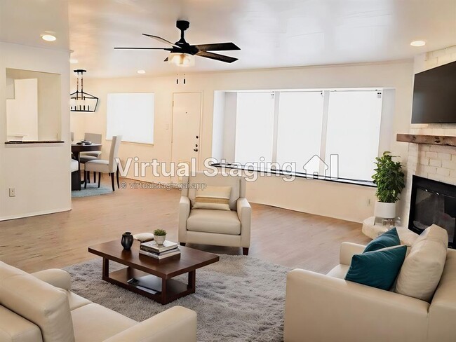 Foto del edificio - 6705 Lancret Hill Dr
