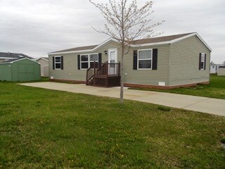 Primary Photo - 58273 Meadow Creek Blvd