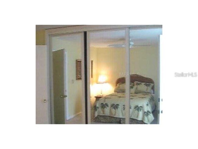 Foto del edificio - 1345 Drew St