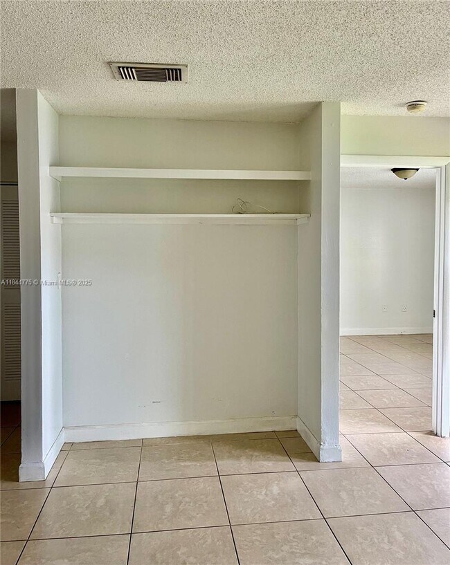 Building Photo - 6725 NW 174th Terrace