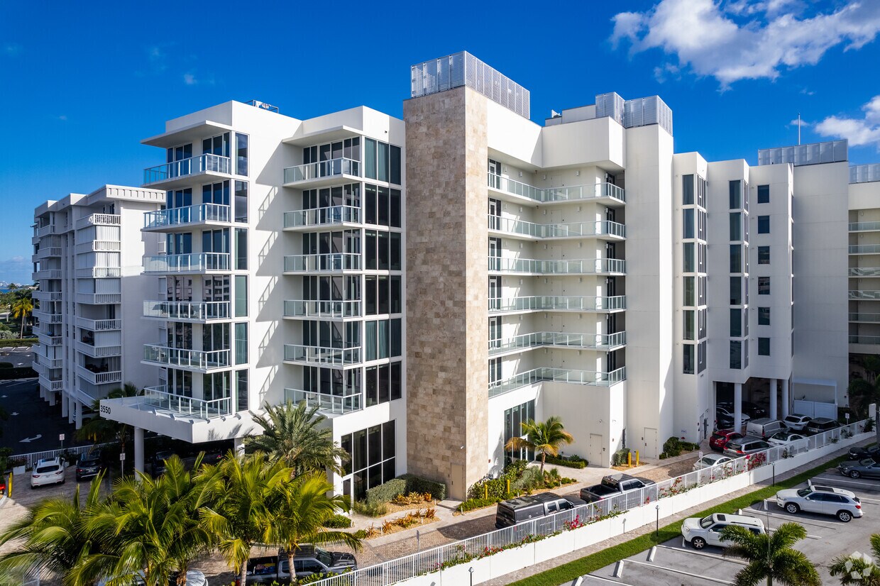 3550 South Ocean 3550 S Ocean Blvd Palm Beach, FL Apartments for