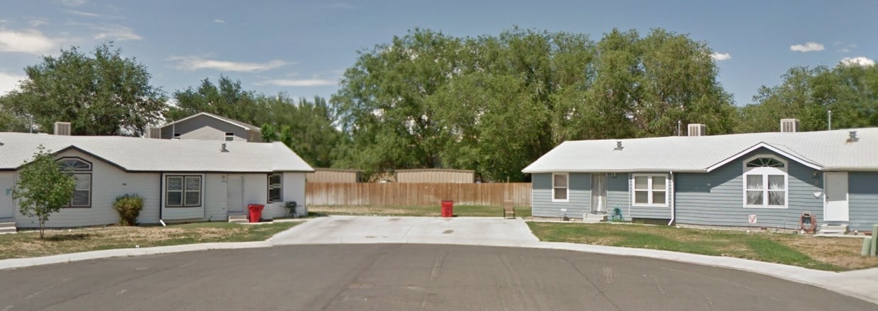 Primary Photo - Grand Valley Apartments
