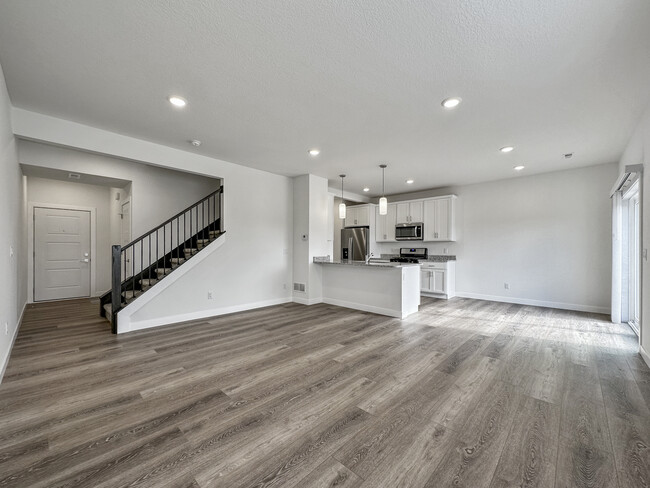 Building Photo - Birchwood Grove