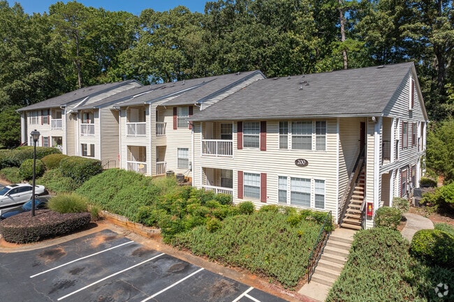 BUILDING EXTERIOR - Ashford Way