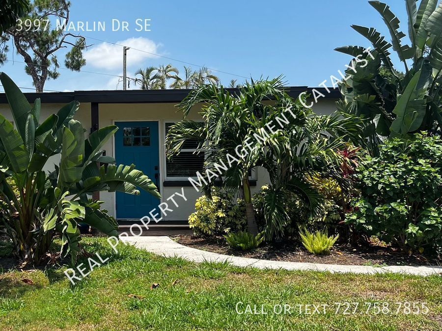 Primary Photo - Welcome to this beautifully remodeled 4 be...