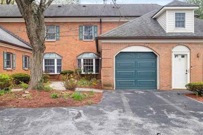 Building Photo - 34 Westbrook Rd