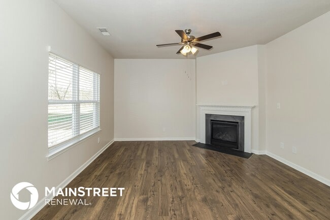 Building Photo - 4742 Willow Bluff Cir