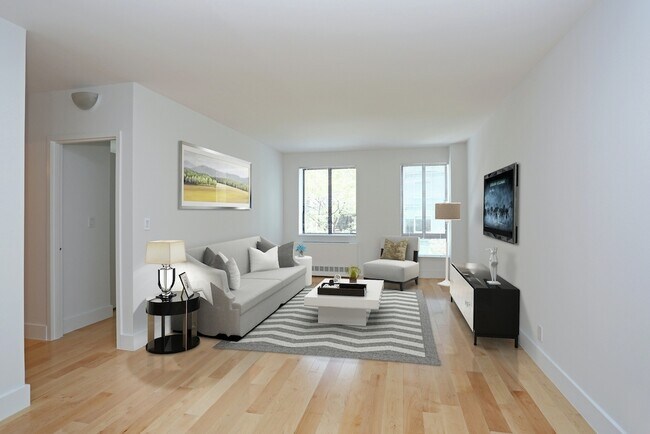 Foto del edificio - 419 W 52nd St