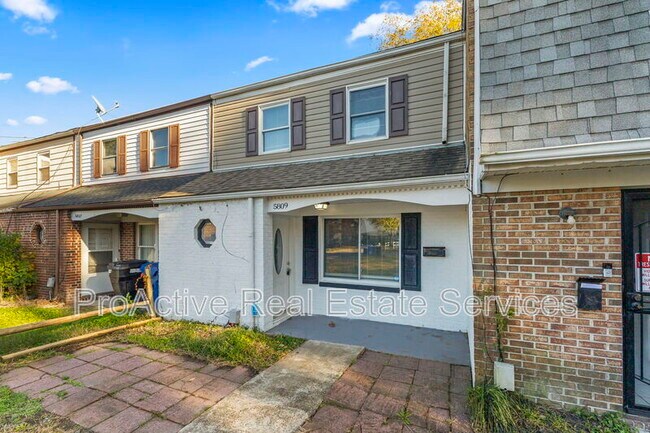 Foto del edificio - 5809 Layton St