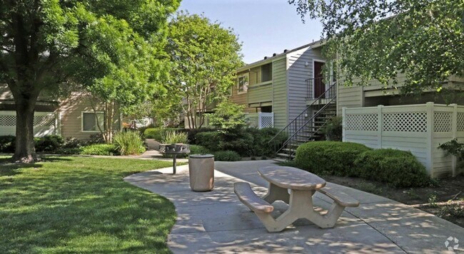 Foto del edificio - Westdale Commons Apartments