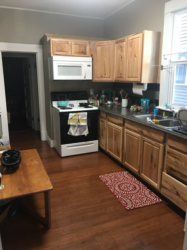 Building Photo - 507 W Alder St