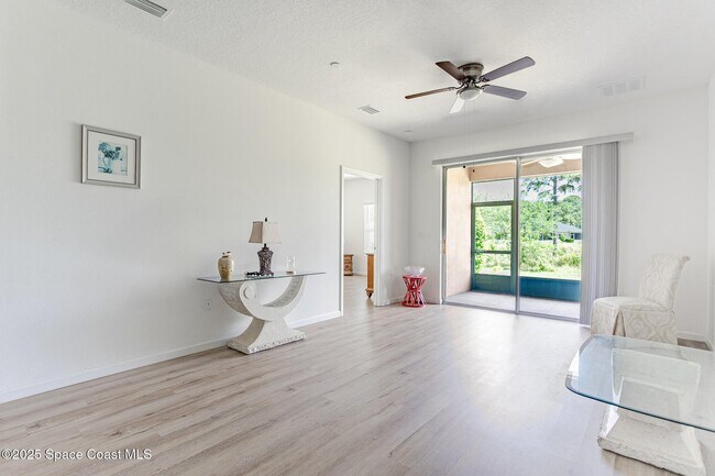 Foto del edificio - 560 Remington Green Dr SE
