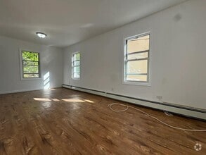 Building Photo - 291 N State Rd