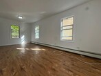 Foto principal - 291 N State Rd