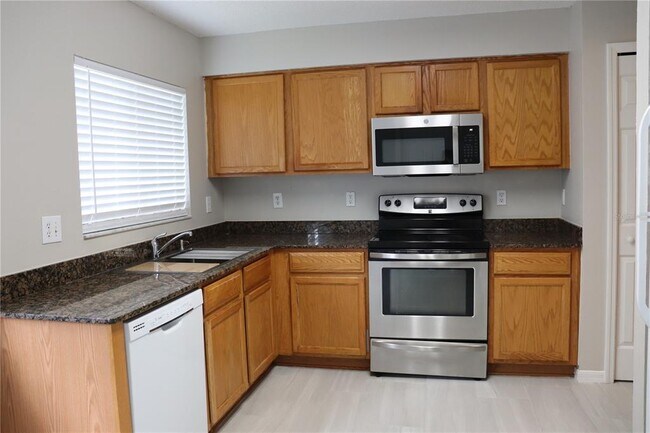 Building Photo - 6419 Chapel Pines Blvd