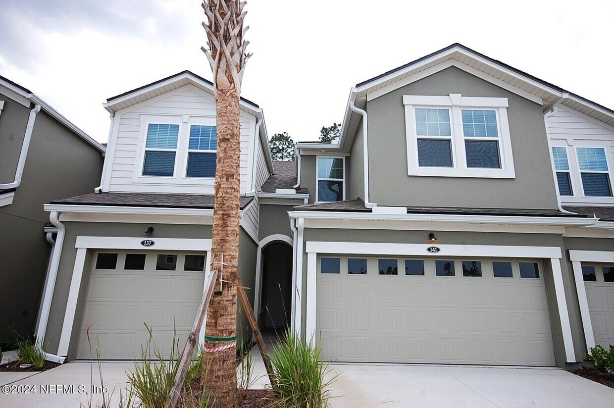 Foto principal - 141 Richmond Dr