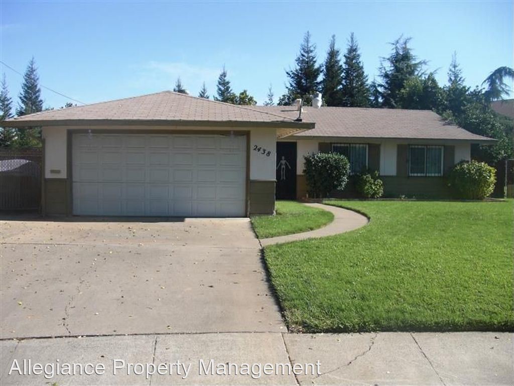 Primary Photo - 3 br, 2 bath House - 2438 Northglen St