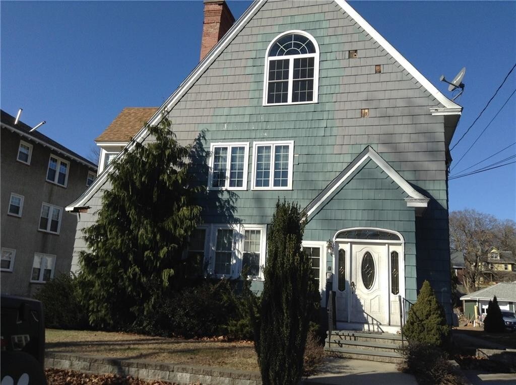 50 Meadow Rd Unit 1, Woonsocket, RI 02895 Condo for Rent in