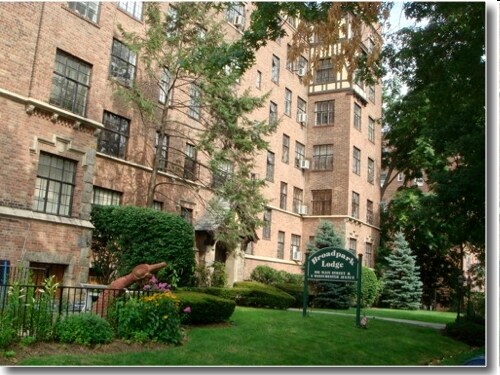 Foto del edificio - Broadpark Lodge