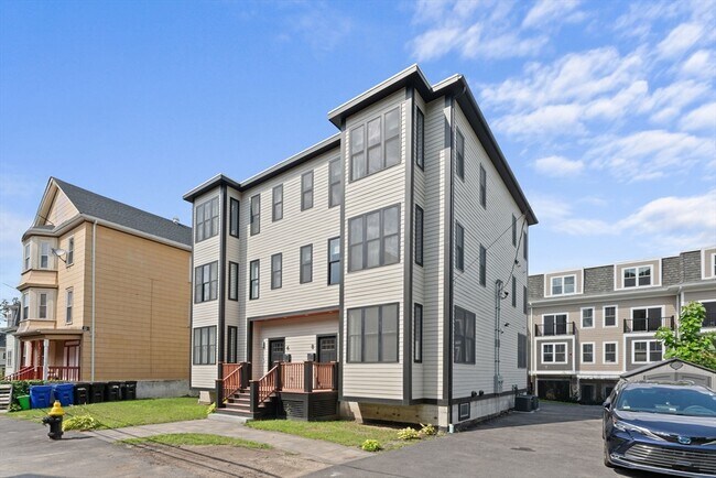 Foto del edificio - 8 Burton Ave