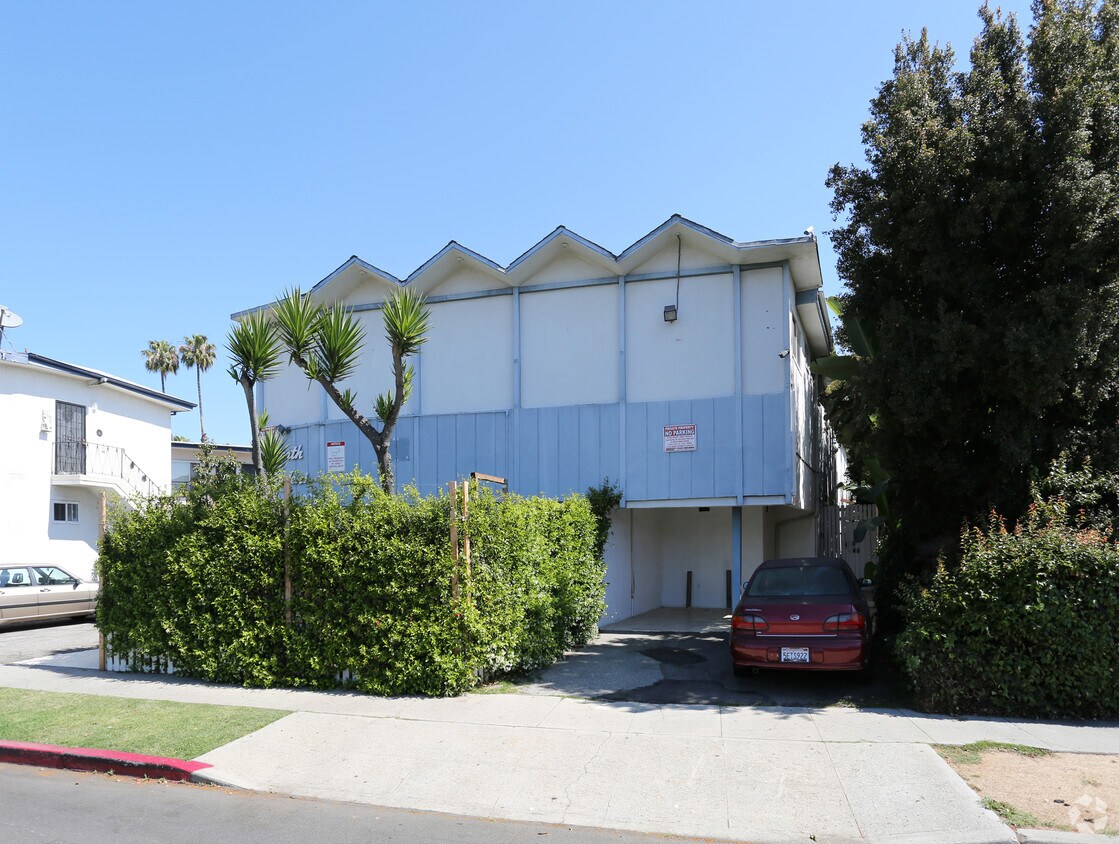 Building Photo - North Gardens Apartments