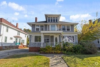 Building Photo - 1652 Peck St