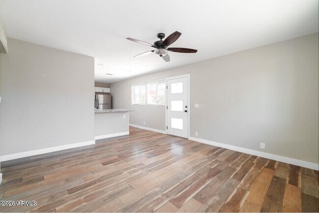 Foto del edificio - 4714 E Portland St
