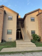 Building Photo - 2501 W Slaughter Ln