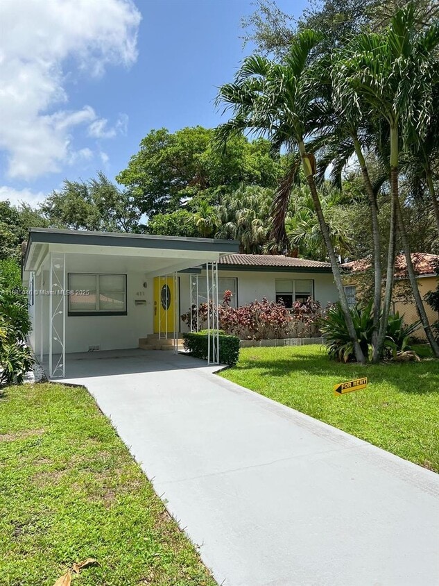 Foto principal - 411 NE 88th St