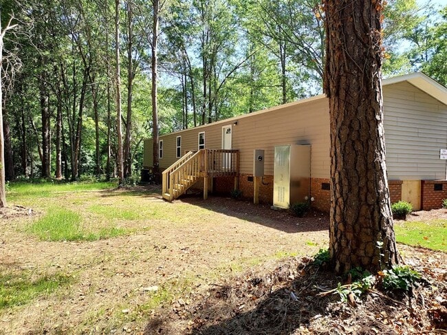 Foto del edificio - 3 Bedroom Mobile Home in Pelzer SC