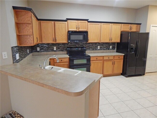 Building Photo - 5920 Phoebenest Dr