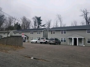 Building Photo - 86 Brooks St