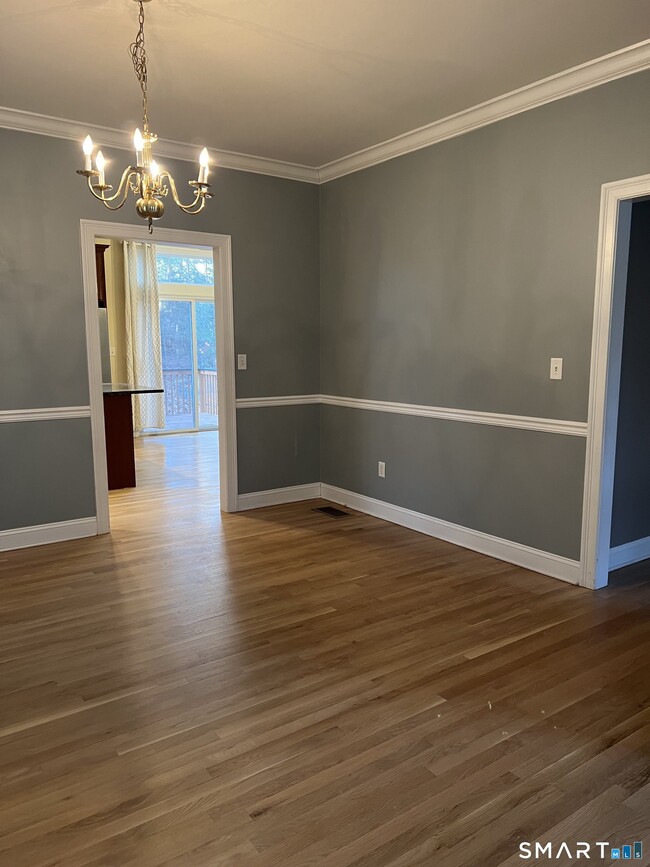 Building Photo - 22 Alcott Way