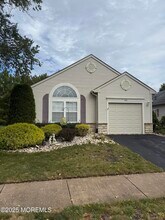 Building Photo - 48 Saxony Cir