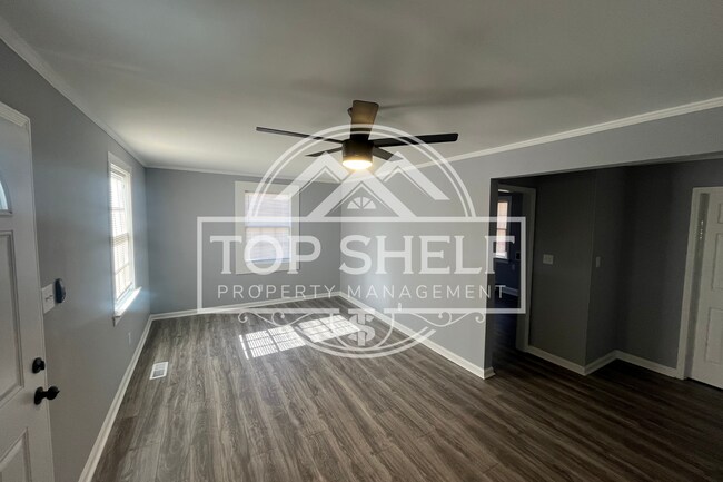 Foto del edificio - 2919 Skyline Rd